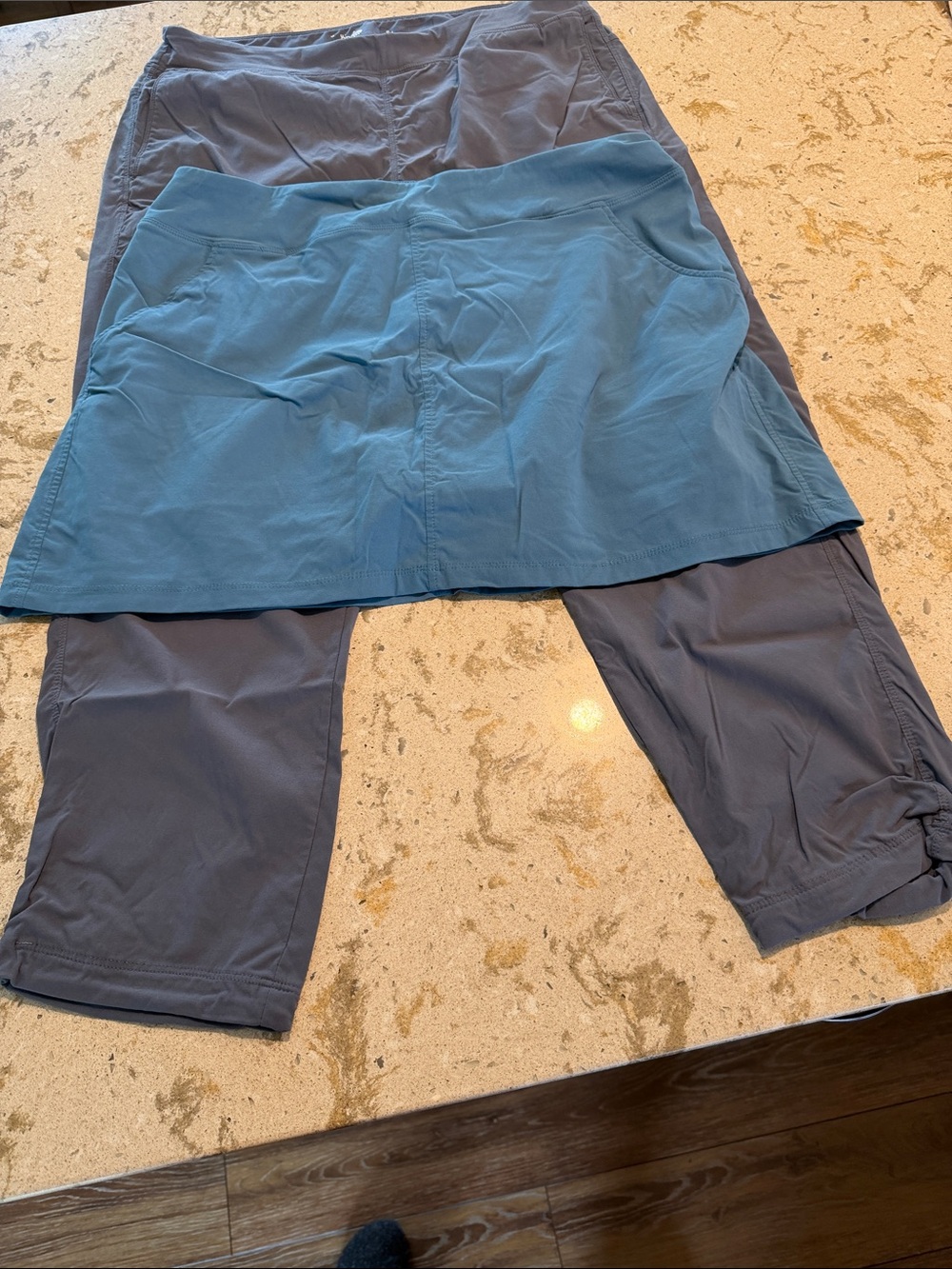 Mountain Hardwear Men's Two-Tone Skort and Hybrid Shorts in Teal and Slate